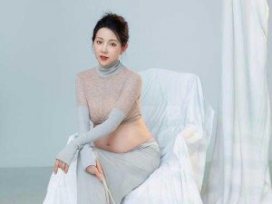 Chinese 熟女孕妇 BBW：母爱之光