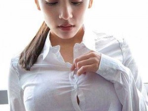 91 高清爆乳大胸揉捏在线播放，真实还原女性乳房的柔软与弹性，让你尽享视觉盛宴